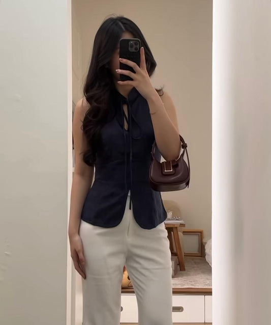The Noir Knot Top